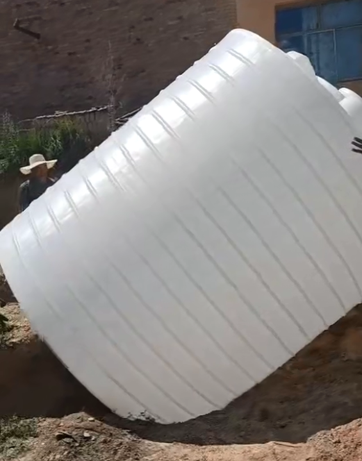 PE西峰塑料大桶批量交付案例：满足多行业储运需求的可靠容器方案